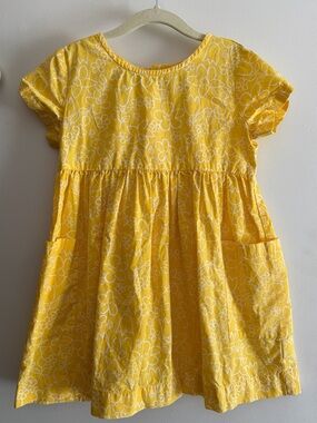 Hanna Andersson Yellow Floral Pocket Dress